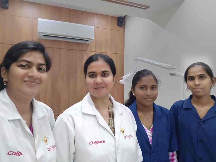 Dr. Vijeta, Dr. Priyanka & Team